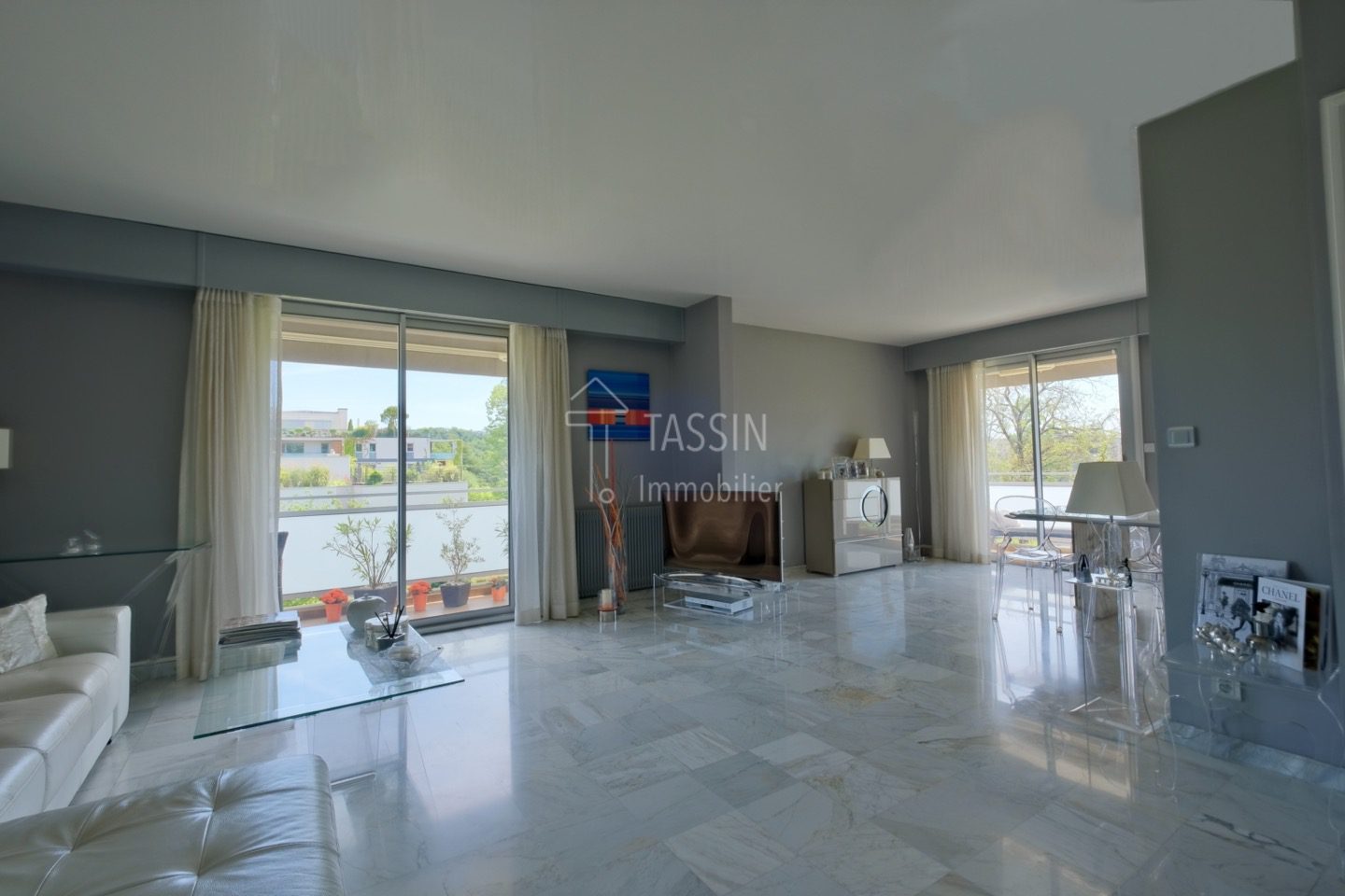 Grand appartement à Tassin 5 chambres au calme - Grande pièce à vivre