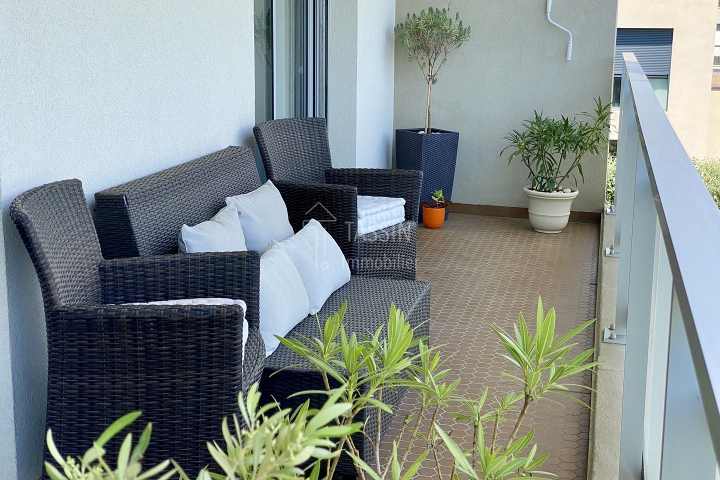 Grand appartement à Tassin 5 chambres au calme - Balcon coin salon