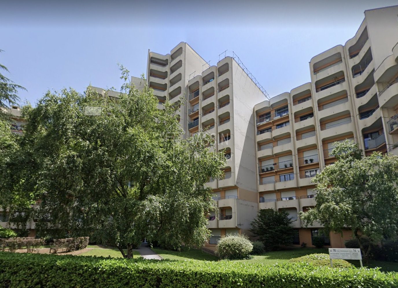 Appartement rez-de-jardin 5 pièces Lyon