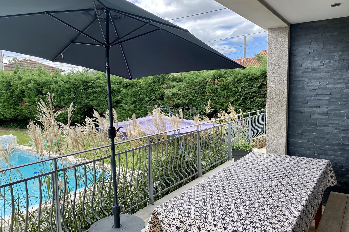 Maison Craponne 6 Pieces 220m2 Balcon Terrasse