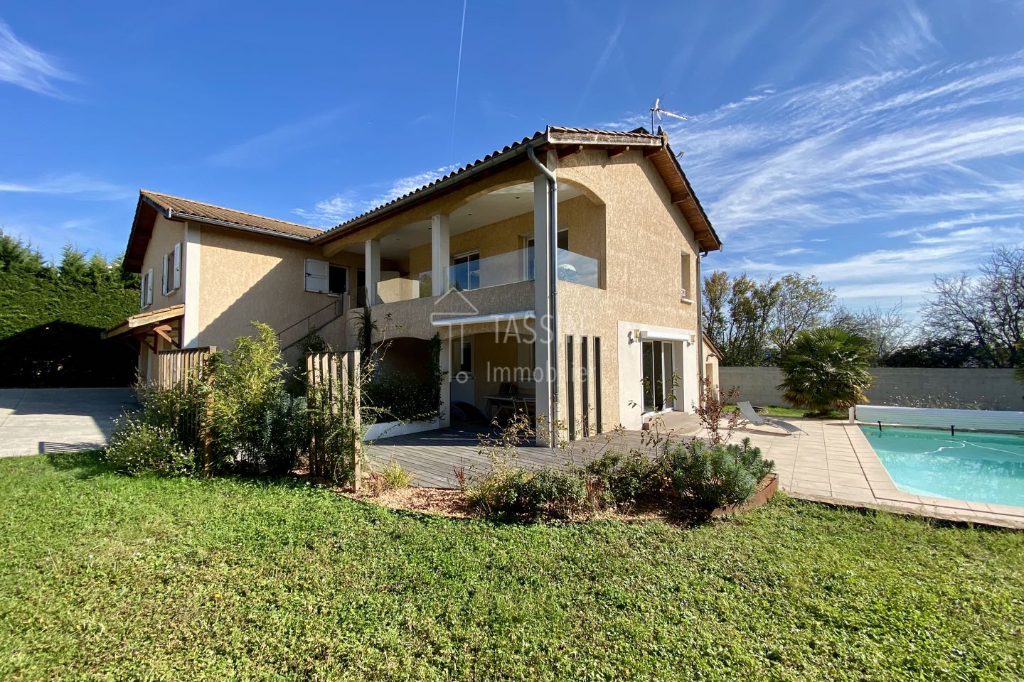 Maison Ecully 7 pièces avec piscine
