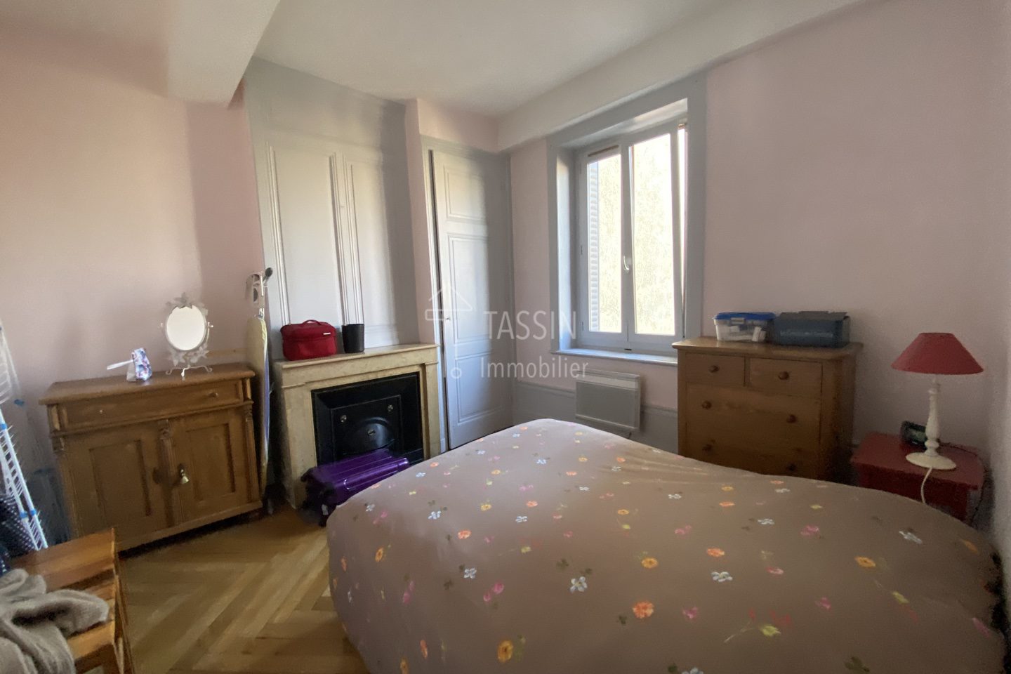 Appartement lumineux Tassin Centre - Chambre