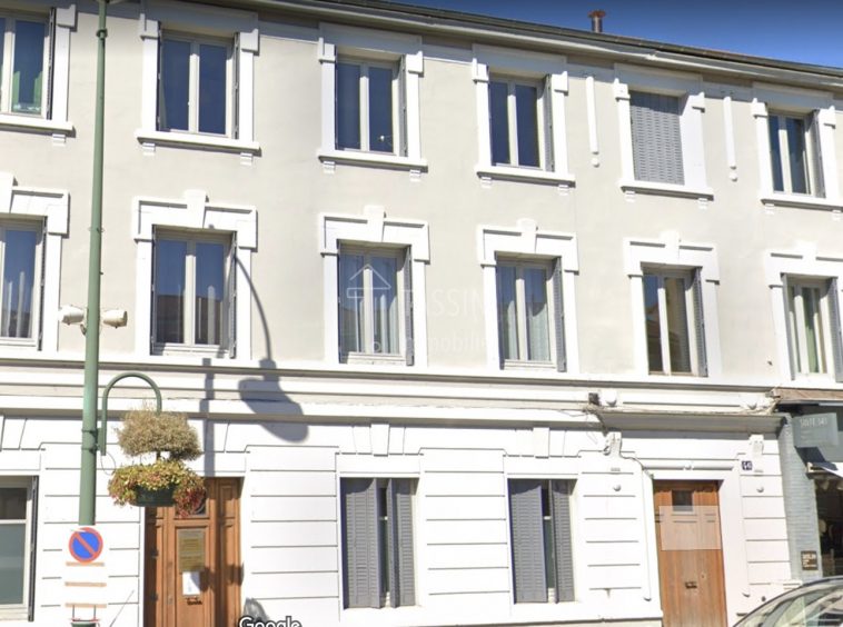 Appartement lumineux Tassin Centre - Immeuble