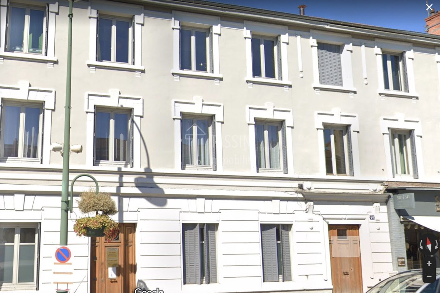 Appartement lumineux Tassin Centre - Immeuble