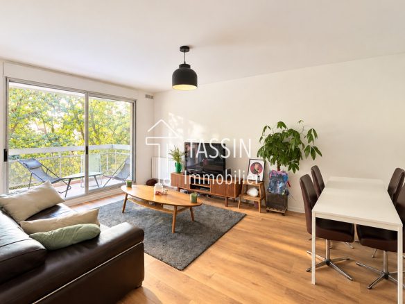 TASSIN – T2 rénové vendu loué