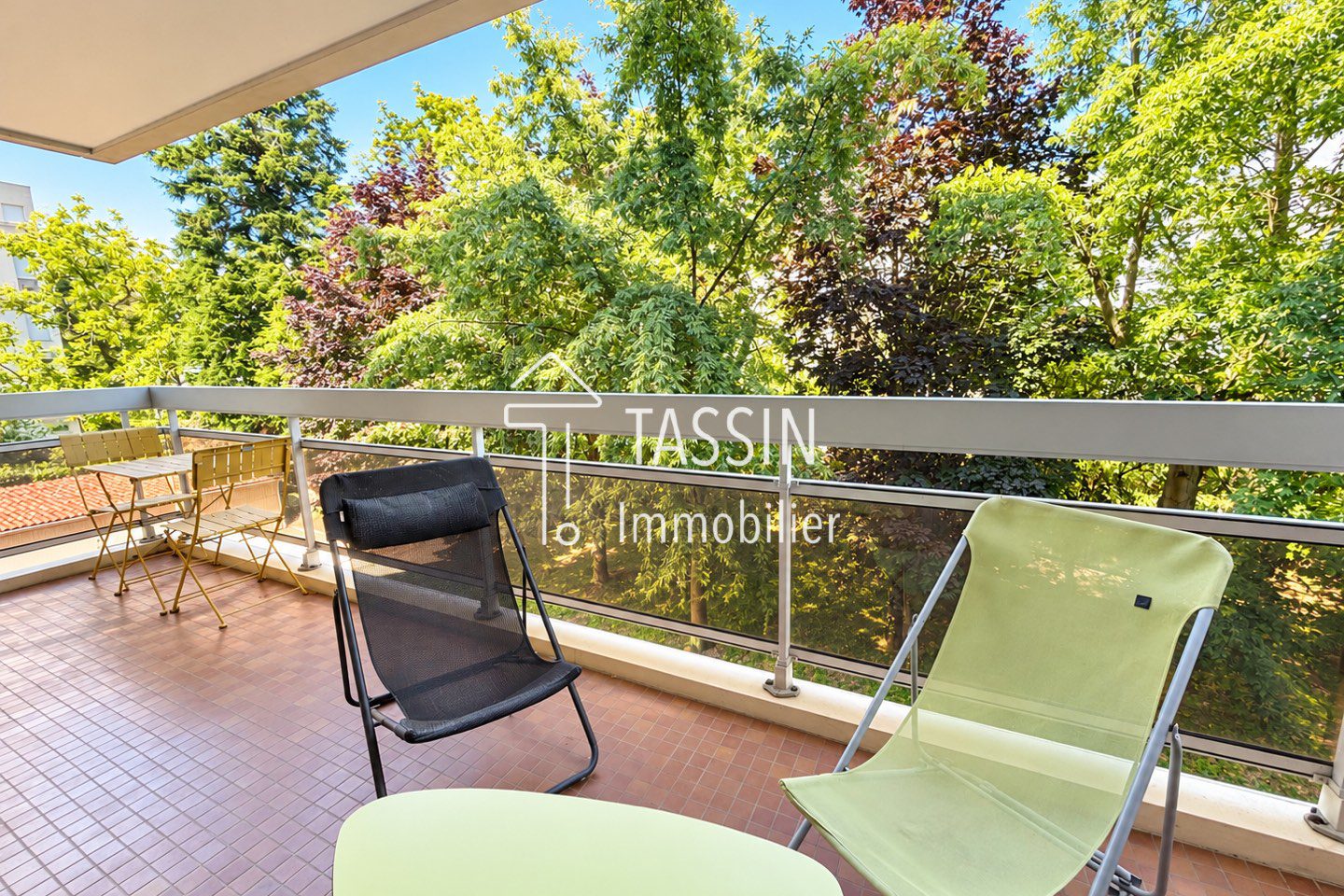 TASSIN – T2 rénové vendu loué
