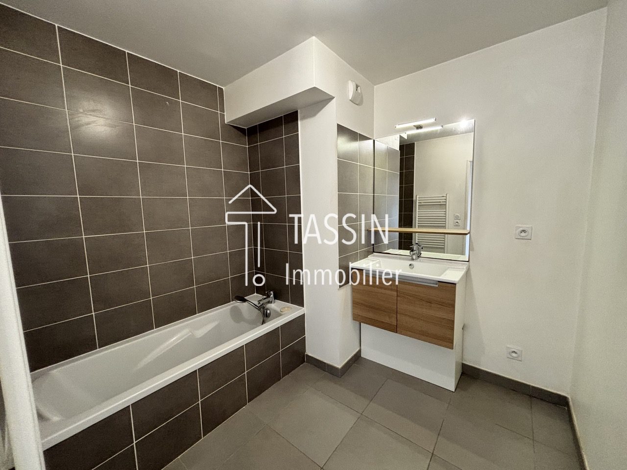 Tassin – Appartement T3 avec garage