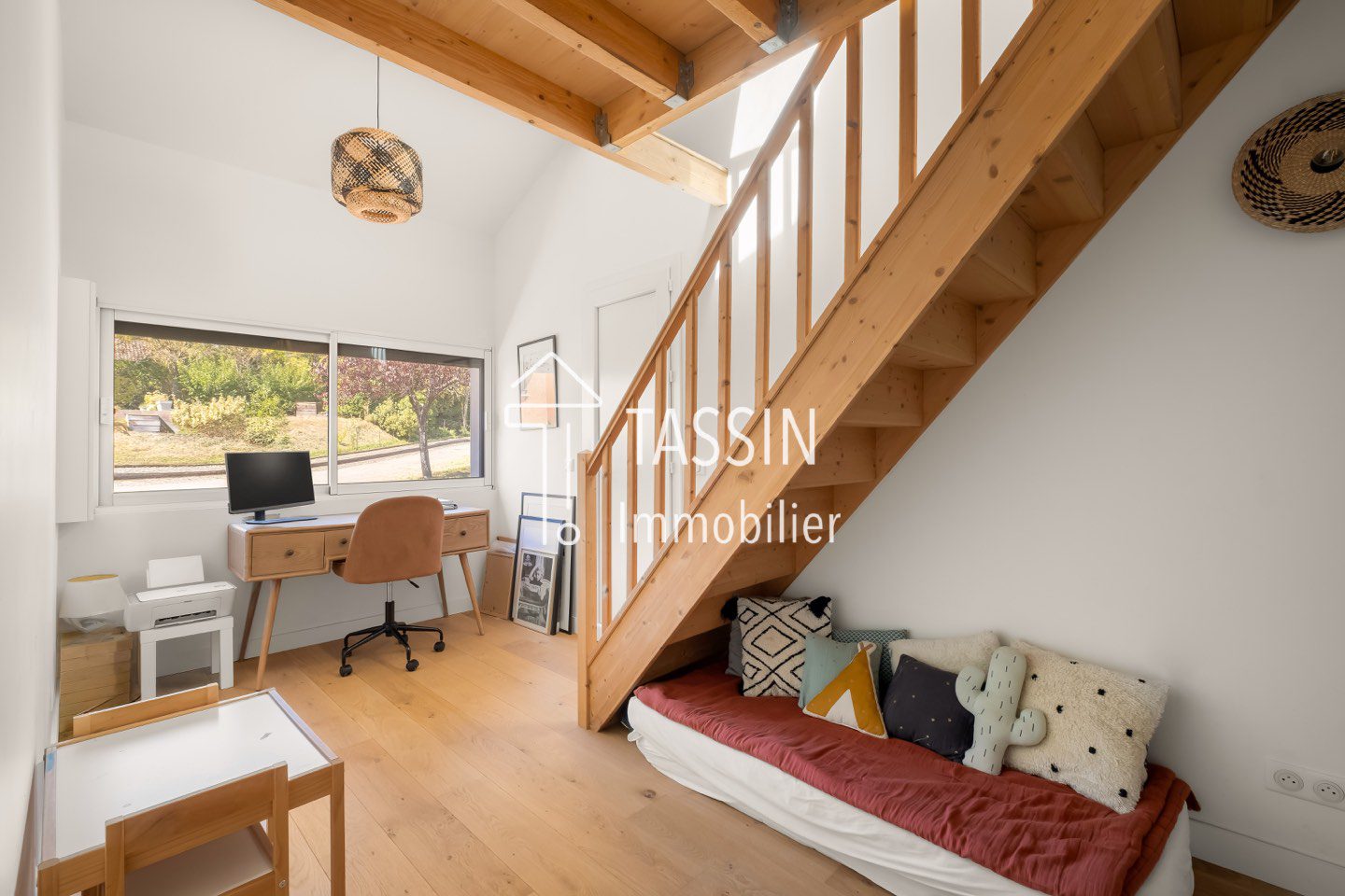 Dardilly-le-Haut Maison familiale avec piscine sans vis à vis
